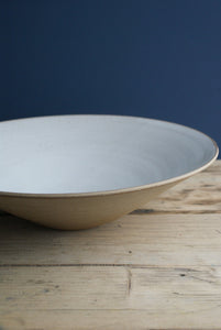 Kneeboneware large bowl